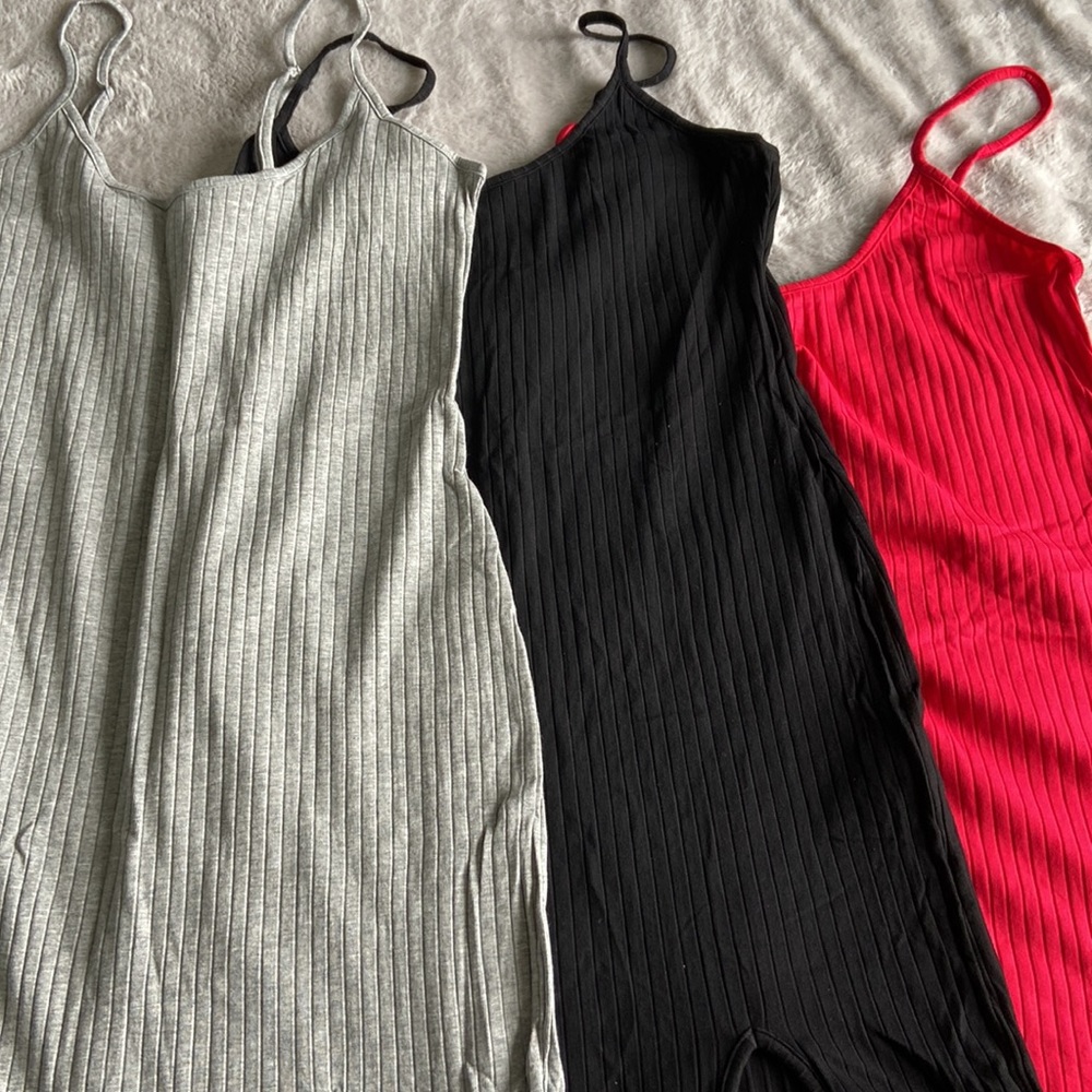 DRESS BUNDLE Size XL colors blk/gray/red NWOT